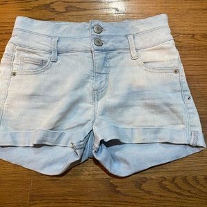 cherokee shorts size L